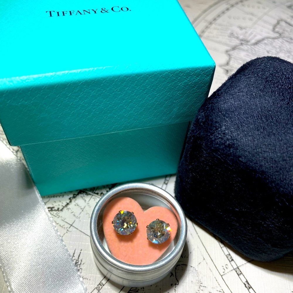 Jojo loves you clear Swarovski mini bling earrings